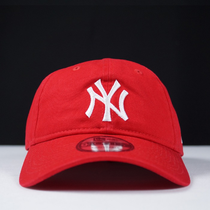 뉴에라 언스트럭쳐 MLB 뉴욕 양키스 워시드 코튼 볼캡 레드